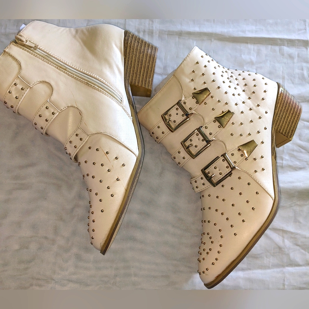 Bumper Anka-01 Pointed Toe Studded Women's Western Booties - Picture 4 of 14